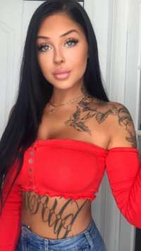 Çekici Akdeniz Escort Bayanı - Zarif ve Baştan Çıkarıcı