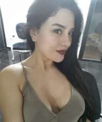 Mezitli'nin Gururu: 49 Kg, 180 cm'lik Esrarengiz Escort