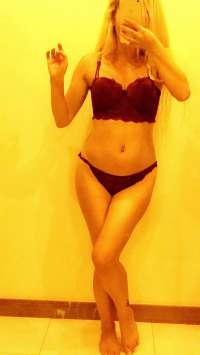 Olağanüstü Çekicilik ile Zarafeti: Mezitli Escort Bayan