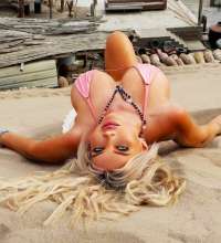 İra Üniverste caddesi escort